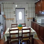 Moradia Meca - Casas Ferias بيت للعطل نازاريه