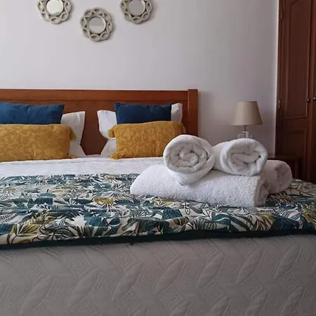 Moradia Meca - Casas Ferias Ναζαρέ